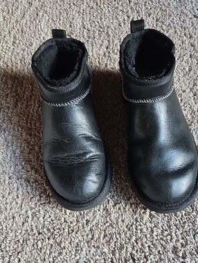 UGG Black Ankle Boot Tread Sole